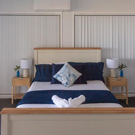 Bella Vista - Spectacular Ocean Views & Continental Breakfast Apartment Yeppoon Exterior photo
